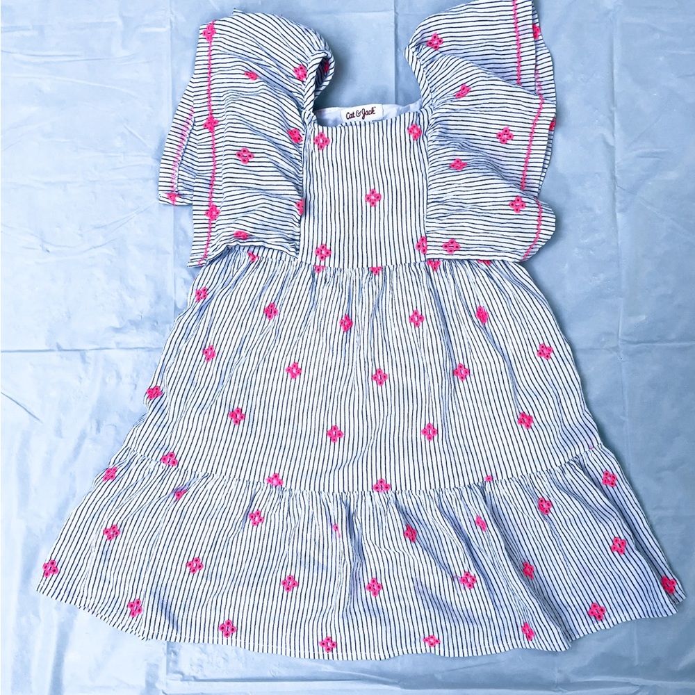 Girls flutter sleeve dress